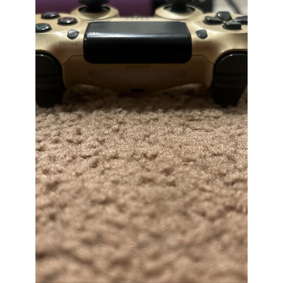 PS4 Controller - Picture 4 of 4